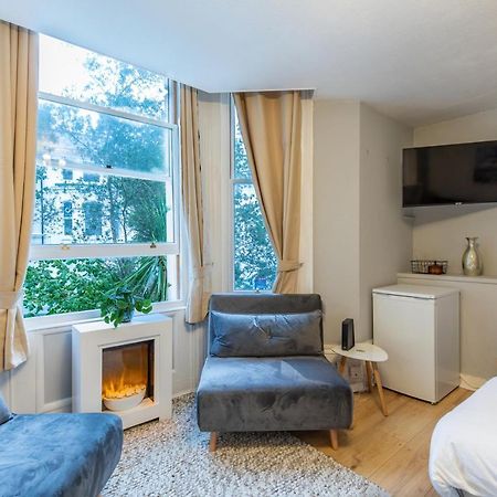 ברייטון Sylish Studio Apartment Close To Station מראה חיצוני תמונה