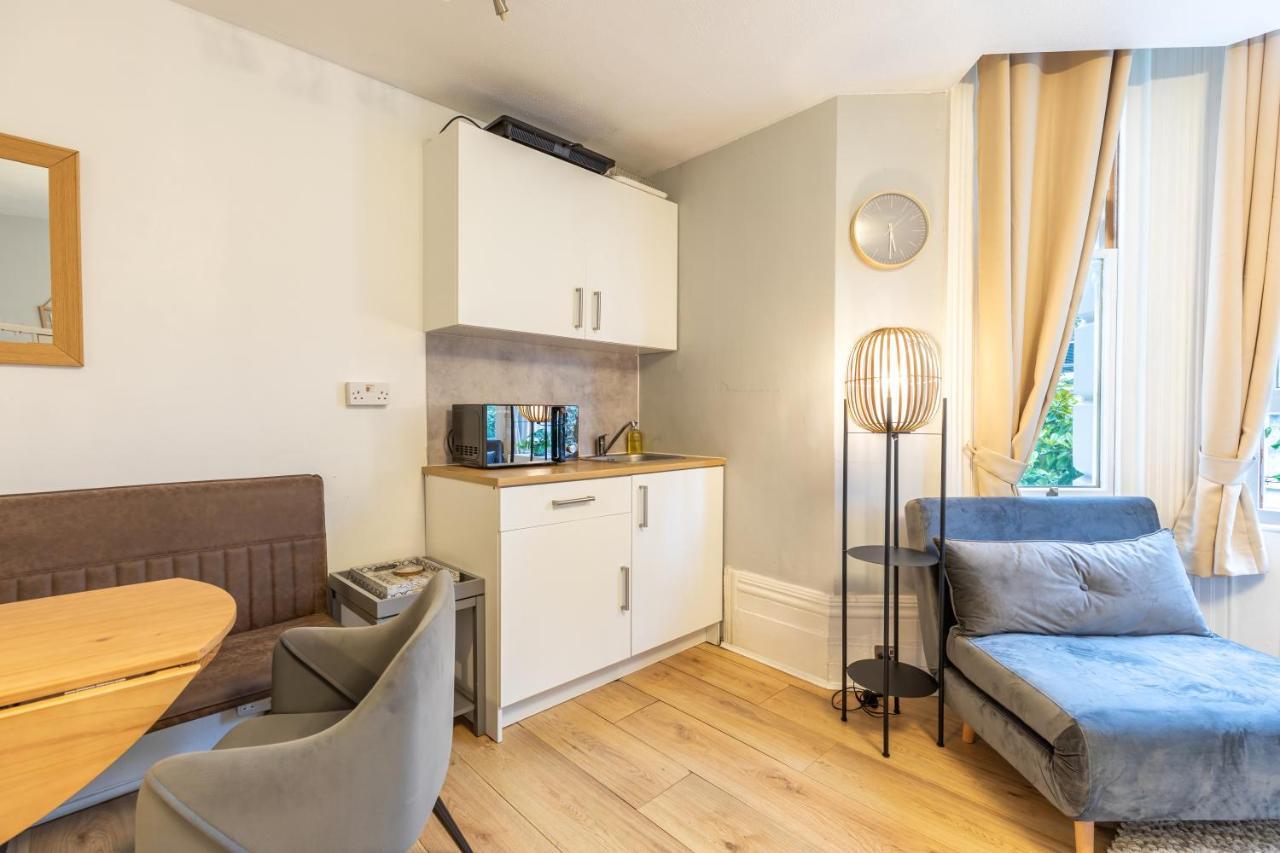 ברייטון Sylish Studio Apartment Close To Station מראה חיצוני תמונה